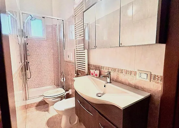 Апартаменты Aurora 1 Генуя