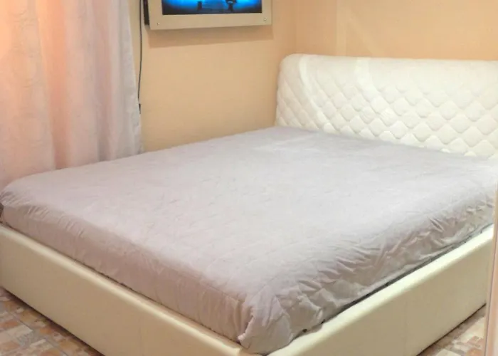 Aurora 1 Апартаменты Генуя